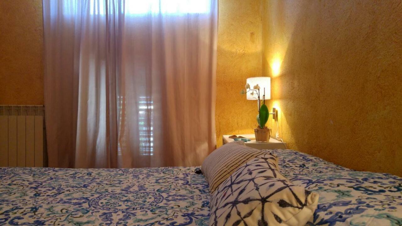 Casa Il Faro Villa Con Piscina カステルモーラ エクステリア 写真